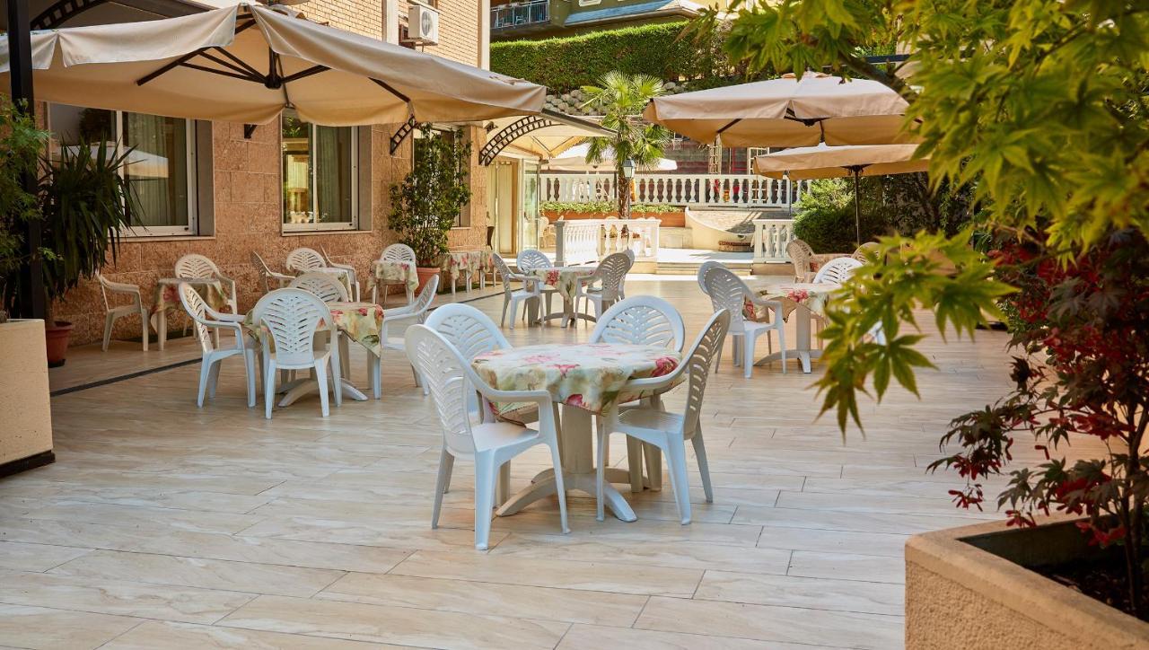 Hotel Plaza Tabiano Terme Luaran gambar