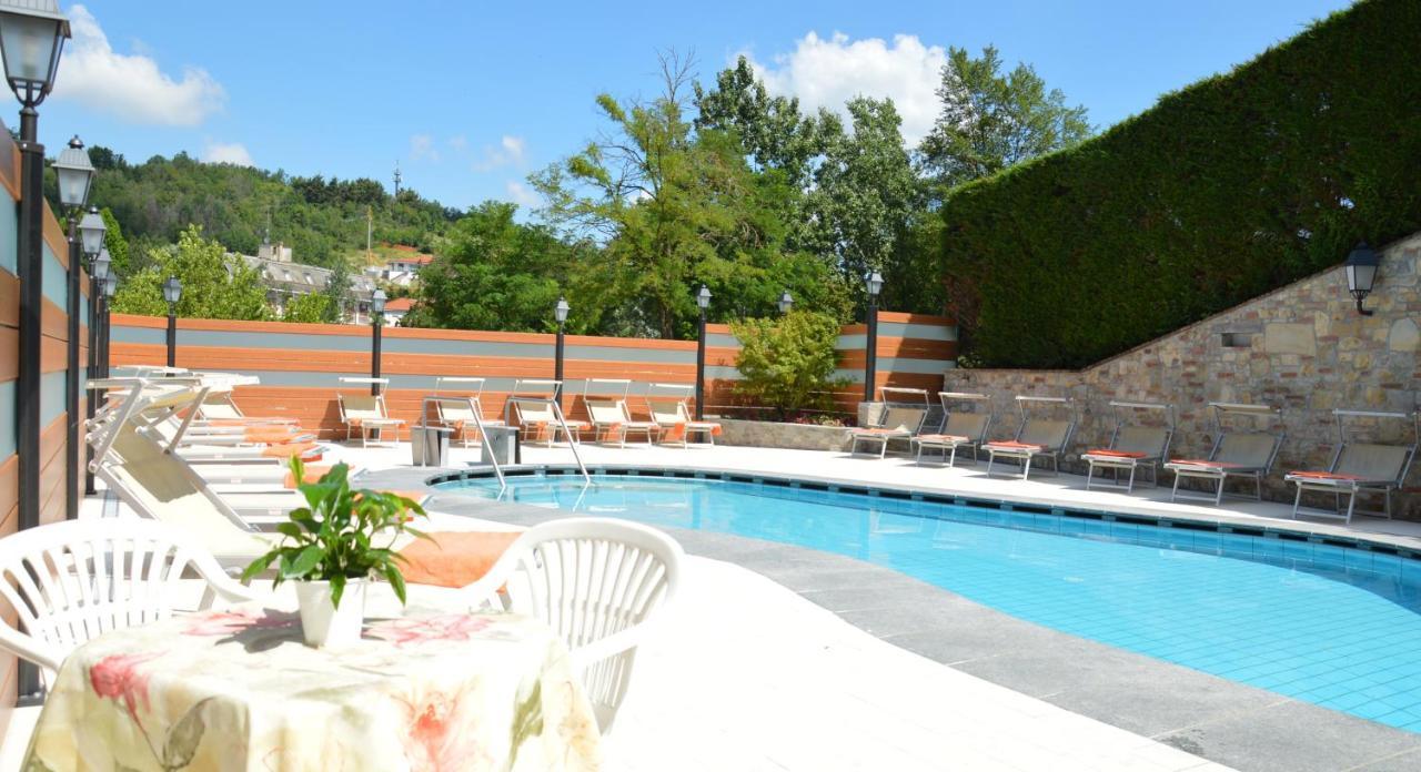 Hotel Plaza Tabiano Terme Luaran gambar