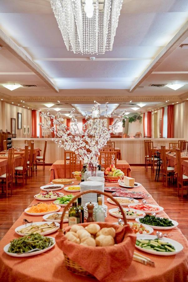 Hotel Plaza Tabiano Terme Luaran gambar
