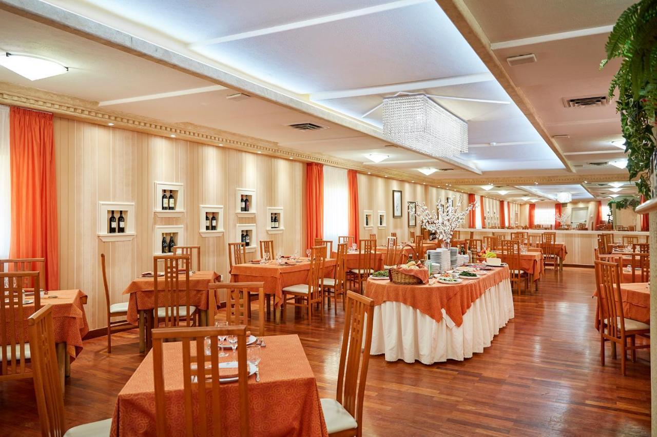 Hotel Plaza Tabiano Terme Luaran gambar