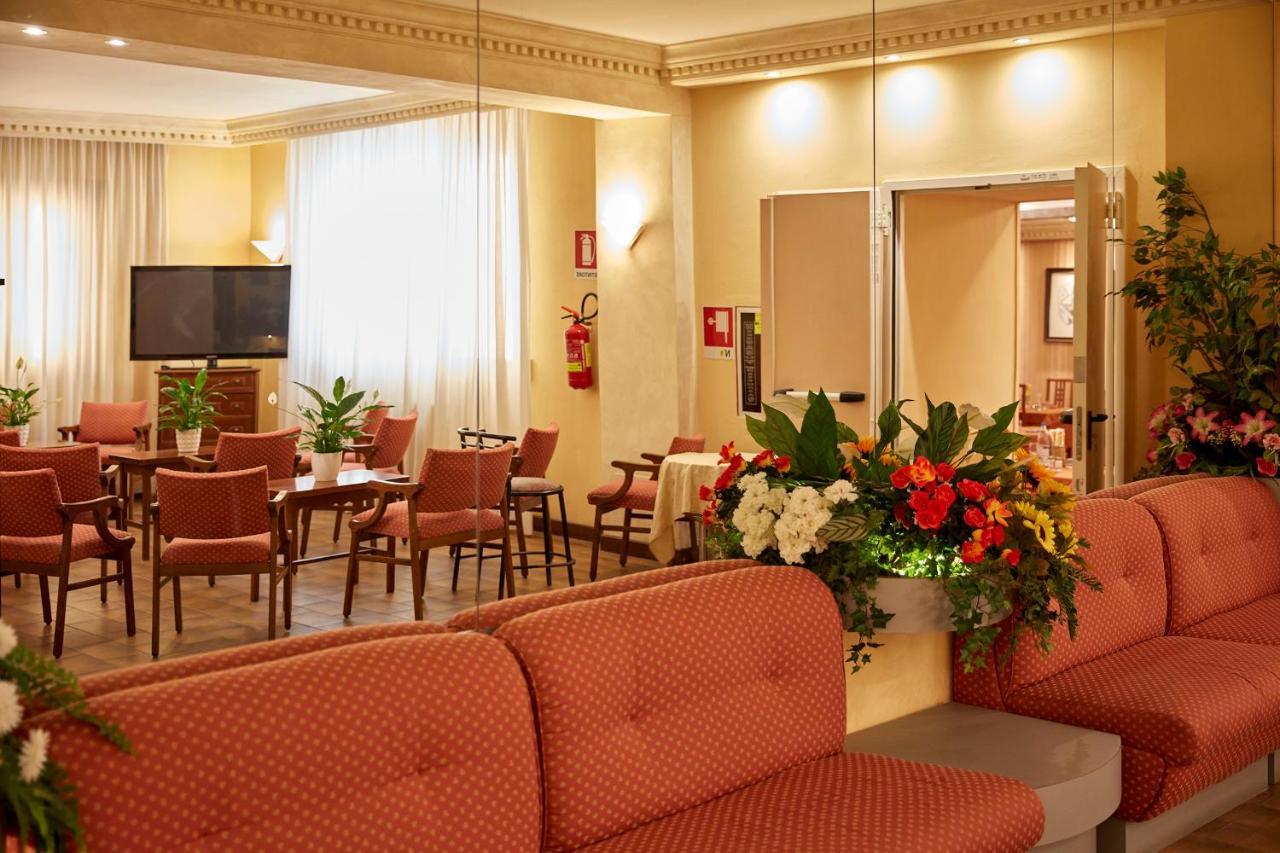 Hotel Plaza Tabiano Terme Luaran gambar